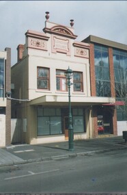 Photograph - LONDON HOUSE, BULL STREET, BENDIGO - STREET FRONTAGE, Sept 1999