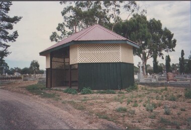 Photograph - KANGAROO FLAT CEMETERY BUILDINGS, Dec 1995 - Jan 1996