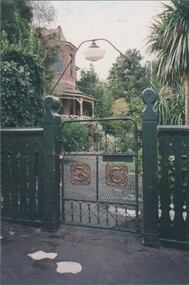 Photograph - EDITH LUNN COLLECTION: SANDHURST CLUB, VIEW STREET, BENDIGO, 28/08/1997