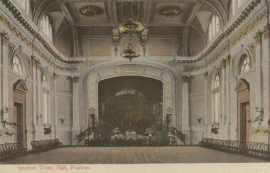 Postcard - POSTCARD WITH PHOTO OF THE INTERIOR OF TOWN HALL PRAHRAN, MELBOURNE, 1910