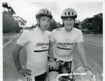 Photograph - BENDIGO ADVERTISER COLLECTION: BIKES, 1993
