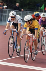 Photograph - BENDIGO ADVERTISER COLLECTION: BIKES, 1990s