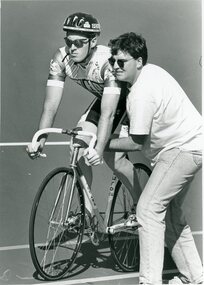 Photograph - BENDIGO ADVERTISER COLLECTION: BIKES, 1994