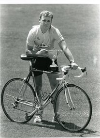 Photograph - BENDIGO ADVERTISER COLLECTION: BIKES, 1992