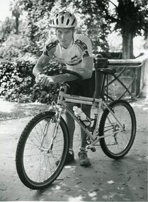 Photograph - BENDIGO ADVERTISER COLLECTION: BIKES, 1994