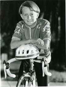 Photograph - BENDIGO ADVERTISER COLLECTION: BIKES, 1990s