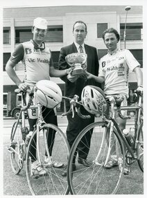 Photograph - BENDIGO ADVERTISER COLLECTION: BIKES, 1992
