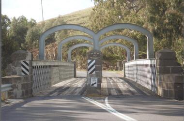 Photograph - BENDIGO HISTORICAL SOCIETY COLLECTION: REDESDALE BRIDGE