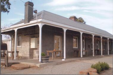 Photograph - BENDIGO HISTORICAL SOCIETY COLLECTION: REDESDALE HOTEL