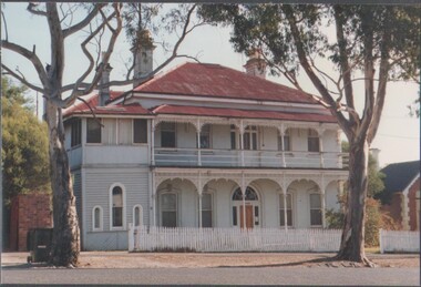 Photograph - ESTELLE HEWSTON COLLECTION: LANCEWOOD HOUSE EXTERIOR AND INTERIORS