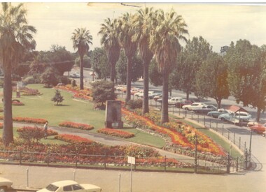 Photograph - TED BEATTIE COLLECTION: PHOTOGRAPHS, Pre 1980s
