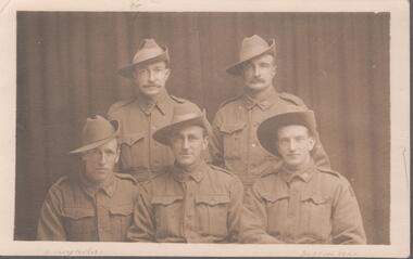 Postcard - ROBINSON COLLECTION: GROUP OF SOLDIERS