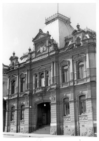 Document - NATIONAL TRUST COLLECTION: ANA HALL VIEW STREET, 1970