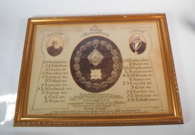 Memorabilia - FRAMED IMAGE OF BENDIGO MAYORAL CHAIN