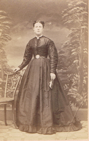 Photograph - GUINEY COLLECTION: CARTE DE VISITE, 1860-1880