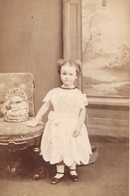 Photograph - GUINEY COLLECTION: CARTE DE VISITE, 1860-1880