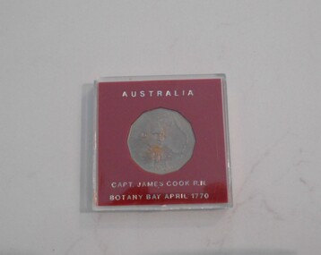 Coin - GRAHAM HOOKEY COLLECTION: 50 CENTS JAMES COOK SPECIMEN COIN