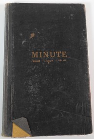 Document - COMBINED PENSIONERS' ASSOCIATION MINUTE BOOK 1961 -1962, 1961 - 1962