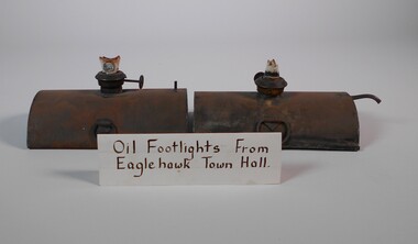 Memorabilia - OIL FOOTLIGHTS