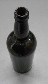 Container - BOTTLES COLLECTION: EMPTY GLASS BOTTLE