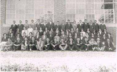 Photograph - LA TROBE UNIVERSITY BENDIGO COLLECTION: STUDENTS