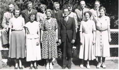 Photograph - LA TROBE UNIVERSITY BENDIGO COLLECTION: BENDIGO TEACHERS' COLLEGE STAFF