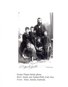 Photograph - STRAUCH COLLECTION: GUSTAV PIEPER FAMILY