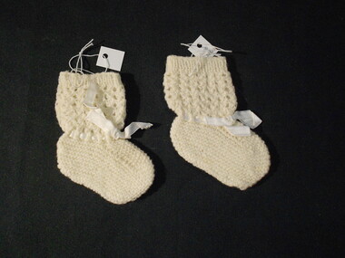 Clothing - BABY CLOTHES COLLECTION: BABY BOOTIES, 1940s