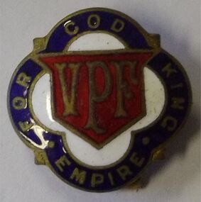 Accessory - VICTORIAN PROTESTANT FEDERATION BADGE, 1917