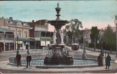 Postcard - ELAINE ROBB COLLECTION:  ALEXANDRA FOUNTAIN, BENDIGO