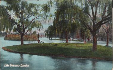 Postcard - ELAINE ROBB COLLECTION:  LAKE WEEROONA BENDIGO