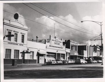 Photograph - PALL MALL BENDIGO 1960SS
