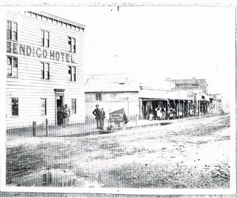Photograph - BLACK AND WHITE PHOTOGRAPH OF THE BENDIGO HOTEL