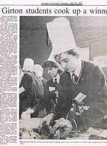 Newspaper - CASTLEMAINE GAS COMPANY COLLECTION: BENDIGO ADVERTISER, 20/07/1987