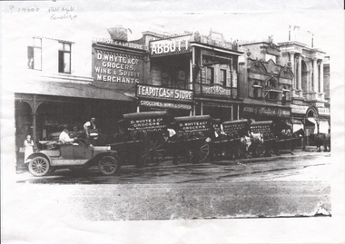 Photograph - EARLY PHOTOGRAPH BENDIGO PALL MALL CIRCA 1900, Circa 1900