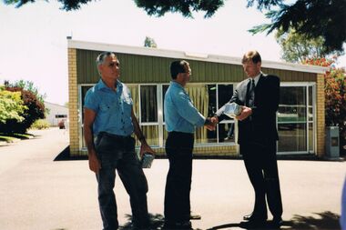 Photograph - CASTLEMAINE GAS COMPANY COLLECTION: PHOTO PEOPLE