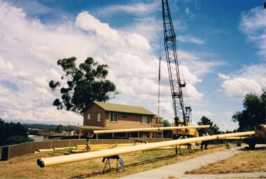 Photograph - CASTLEMAINE GAS COMPANY COLLECTION: PHOTO CRANE