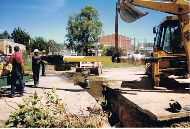 Photograph - CASTLEMAINE GAS COMPANY COLLECTION: PHOTO EXCAVATION