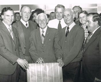 Photograph - CASTLEMAINE GAS COMPANY COLLECTION: PHOTO PEOPLE