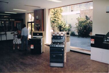 Photograph - CASTLEMAINE GAS COMPANY COLLECTION: PHOTO SHOWROOM