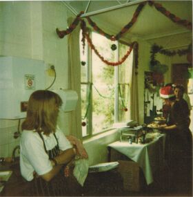Photograph - CASTLEMAINE GAS COMPANY COLLECTION: PHOTO PEOPLE
