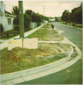 Photograph - CASTLEMAINE GAS COMPANY COLLECTION: PHOTO SUBURBAN STREET