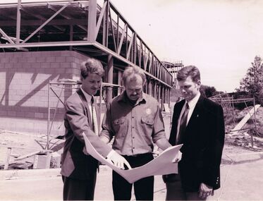 Photograph - CASTLEMAINE GAS COMPANY COLLECTION: PHOTO PEOPLE