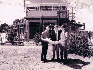 Photograph - CASTLEMAINE GAS COMPANY COLLECTION: PHOTO PEOPLE