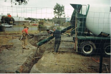 Photograph - CASTLEMAINE GAS COMPANY COLLECTION: PHOTO BUILDING SITE