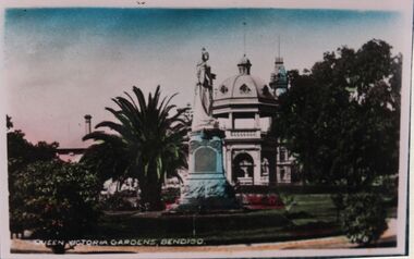 Photograph - QUEEN VICTORIA GARDENS BENDIGO