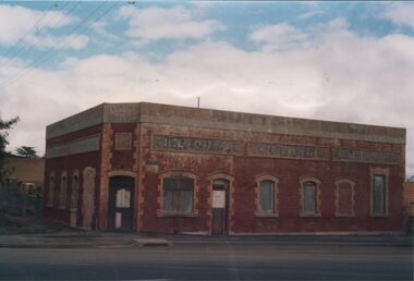 Photograph - BENDIGO HOTEL COLLECTION: OLD BUTT'S HOTEL