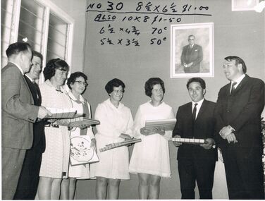 Photograph - BERT GRAHAM COLLECTION: GROUP PHOTO, 17/10/1970