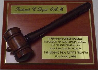 Award - IAN DYETT COLLECTION: THE BENDIGO REAL ESTATE INDUSTRY AWARD