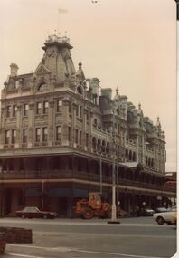Photograph - BENDIGO HOTEL COLLECTION:  SHAMROCK HOTEL, PALL MALL, BENDIGO